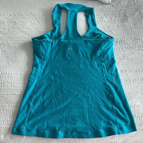 LULU LEMON 🍋 Racerback Tank - Picture 2 of 4